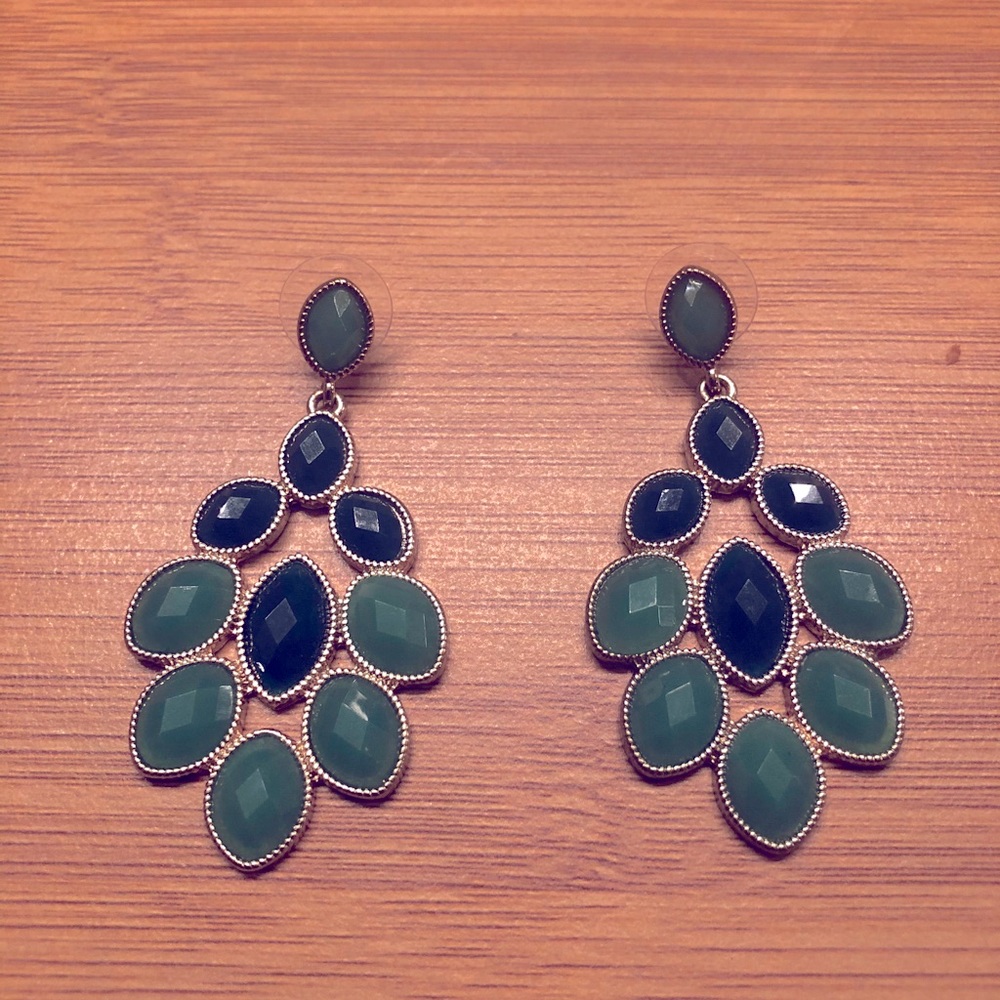 Anna and Ava earrings